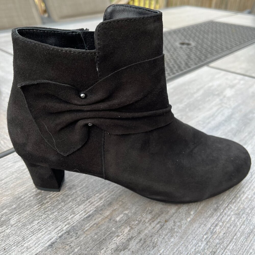 David Tate Women's Cutey Suede Gathered Ankle Boots Black 7.5W - Picture 5 of 9
